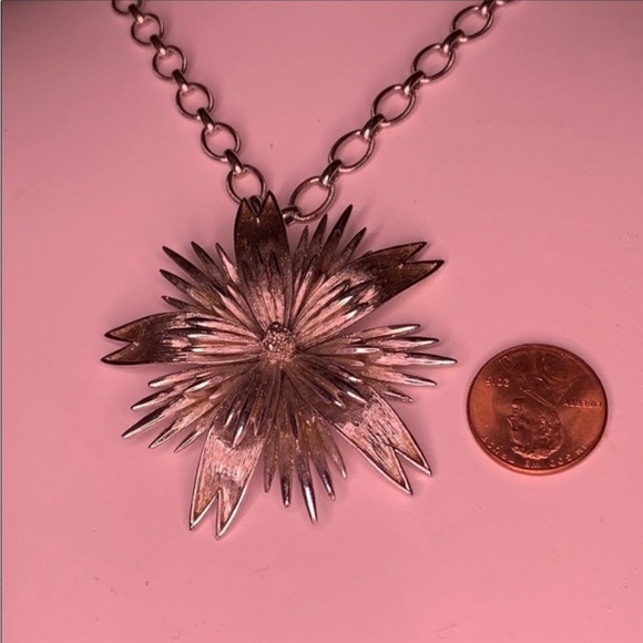 Original Classic VINTAGE MONET DAISY Sunflower PENDANT - Picture 5 of 6